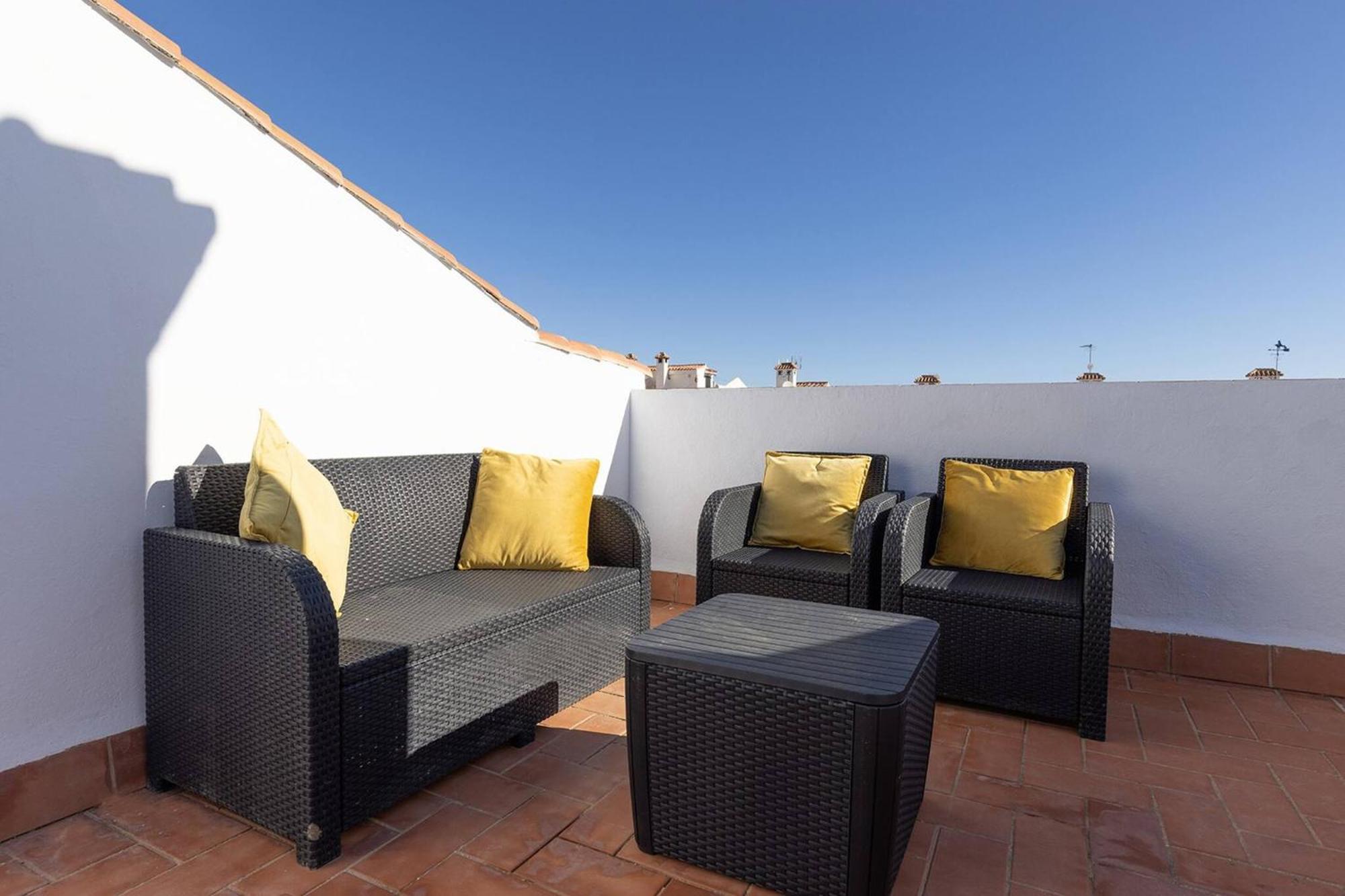 042 Classic 2 Bed Andalusian Townhouse 500M From Beach Mijas Eksteriør bilde